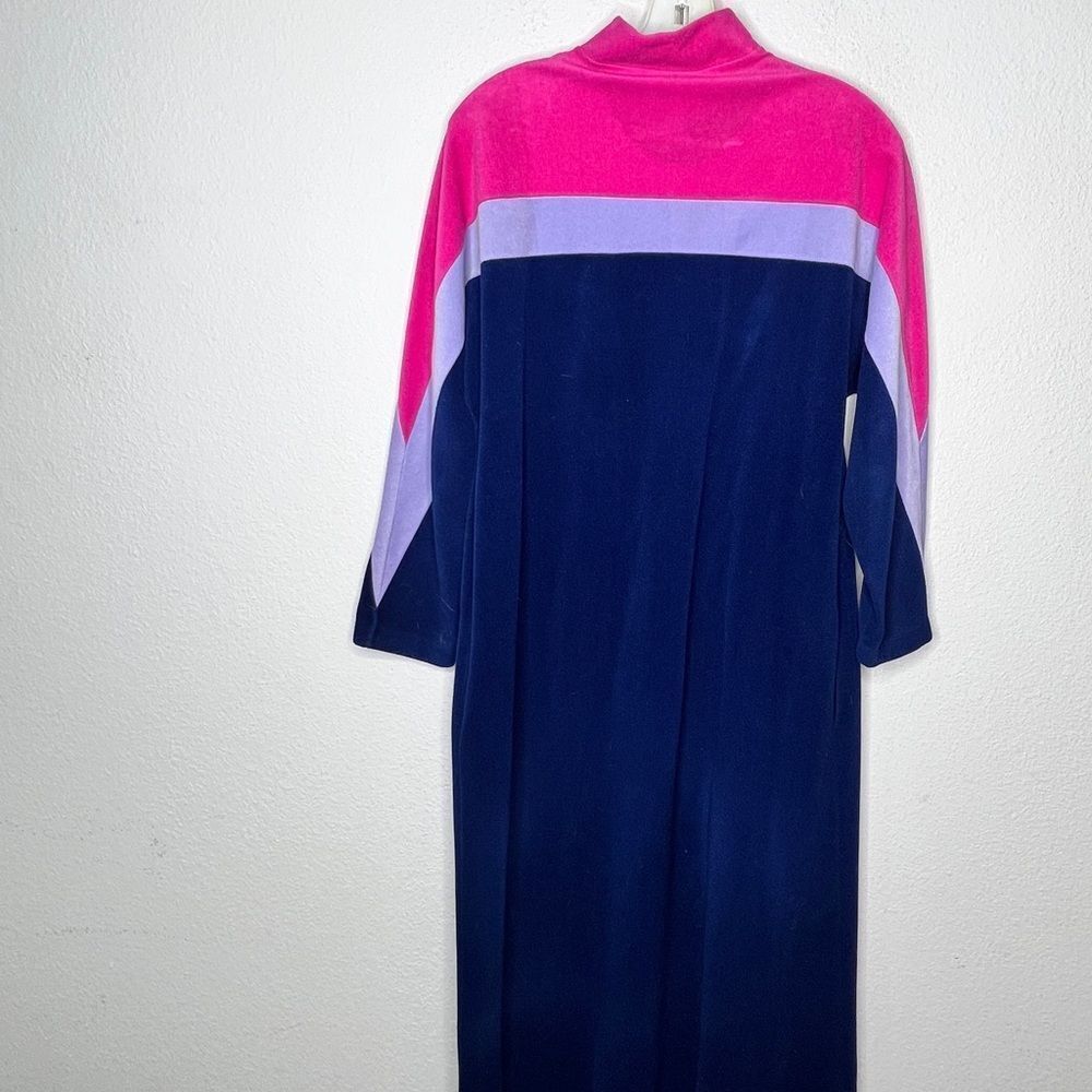 Vintage Vanity Fair Robe - Picture 3 of 7